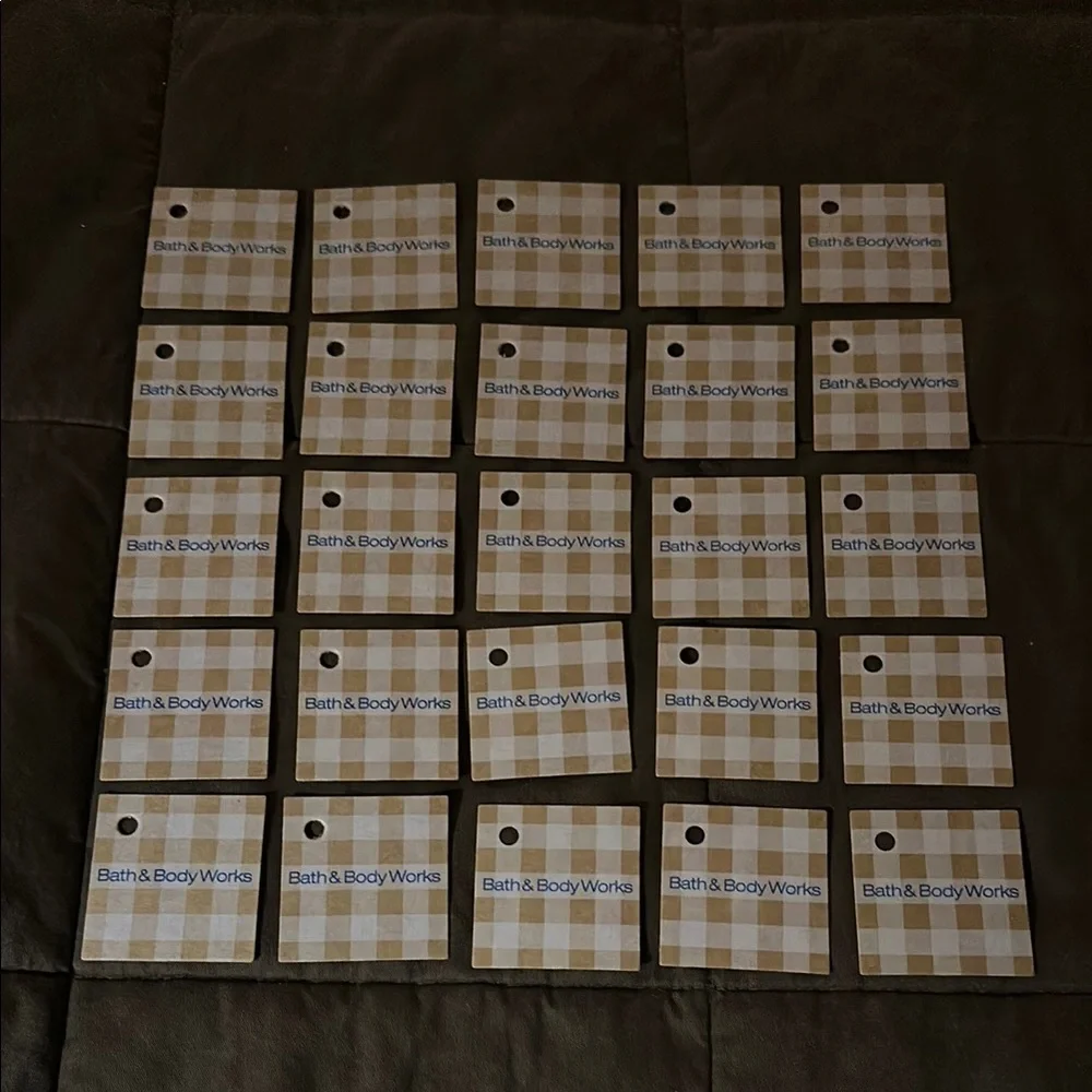 Bath & Body Works Small Cardboard Gingham Gift Tags
